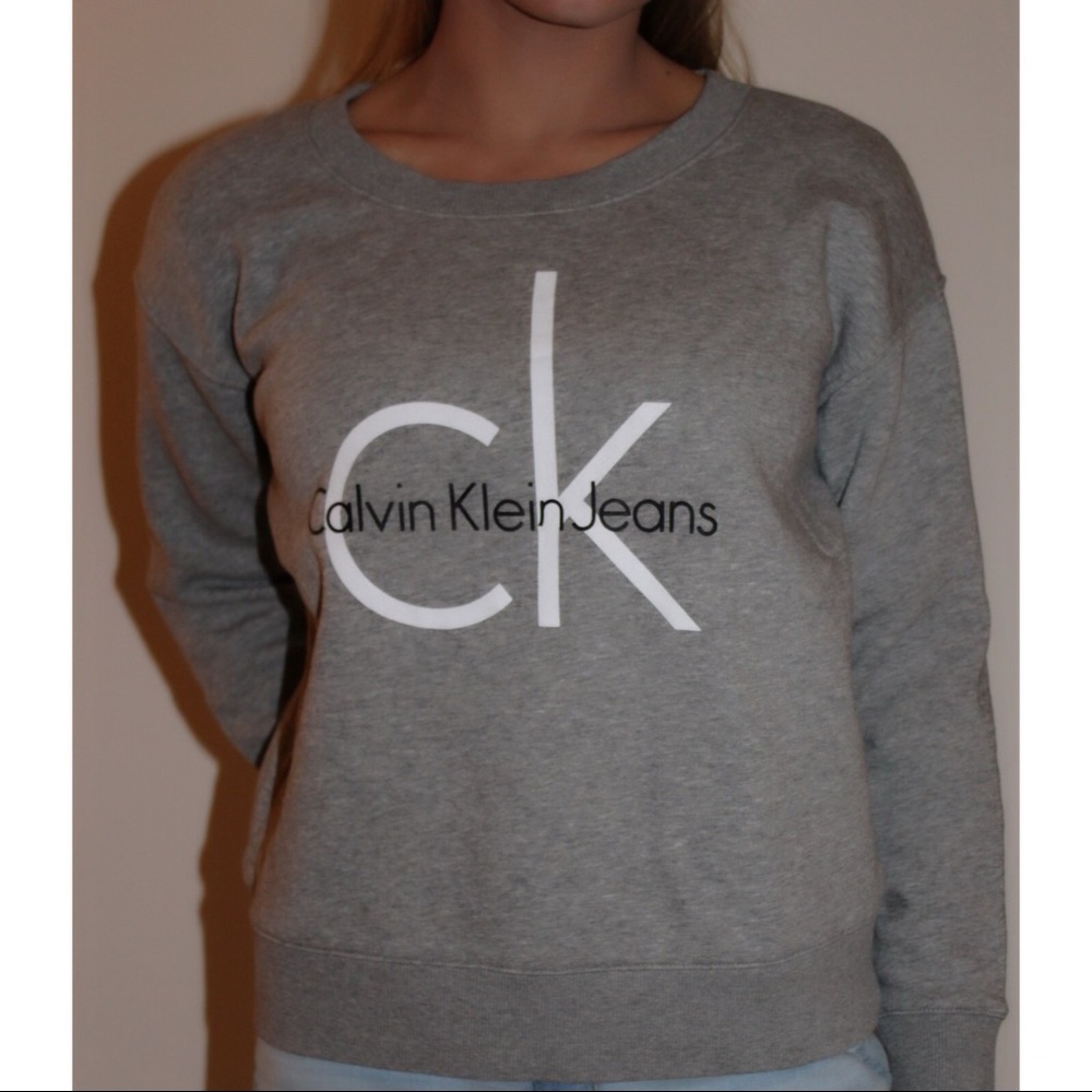 Crew neck